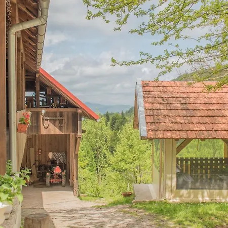 Planinarski Dom Skrad