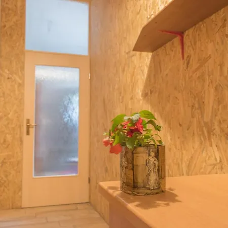 Planinarski Dom Gæstehus