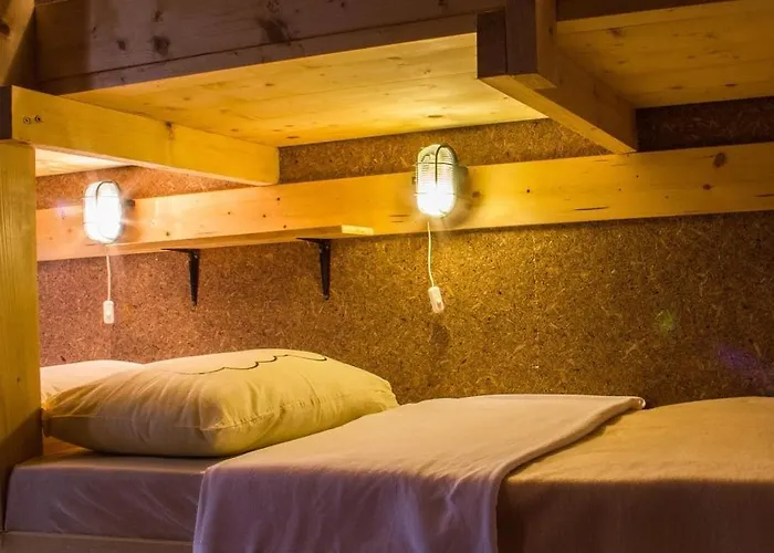 ゲストハウス Planinarski Dom