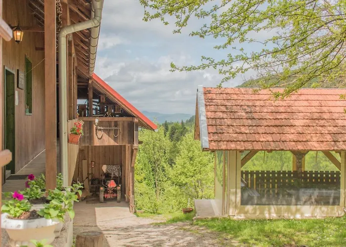 Planinarski Dom Skrad