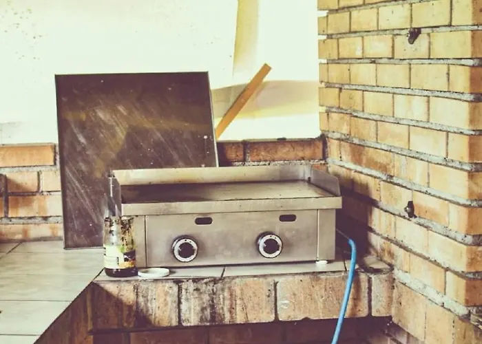 ゲストハウス Planinarski Dom Skrad